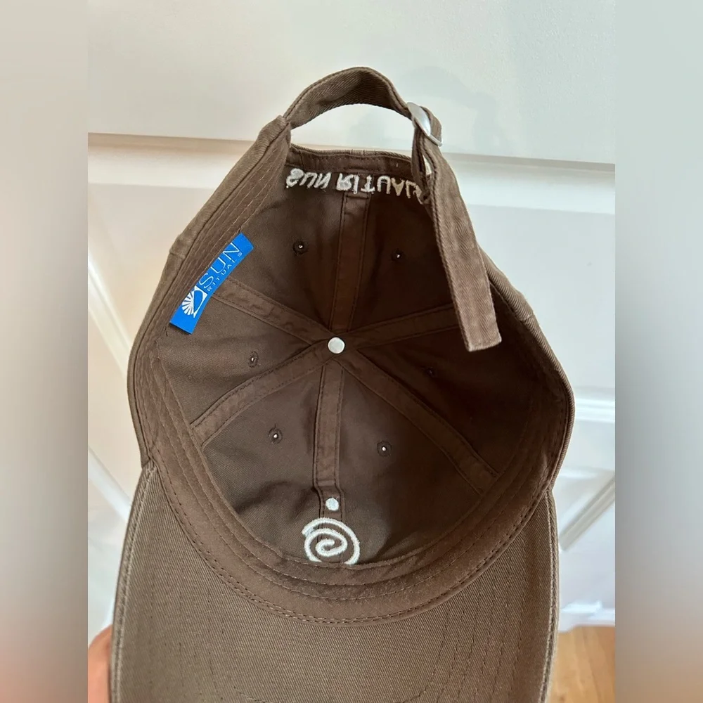 Sun Rituals Re-centre Cap - Choc | OS - Picture 9 of 10